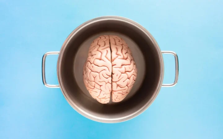 Creierul începe să-și piardă din volum după 30 de ani: cum poți preveni micșorarea cerebrală prin metode simple