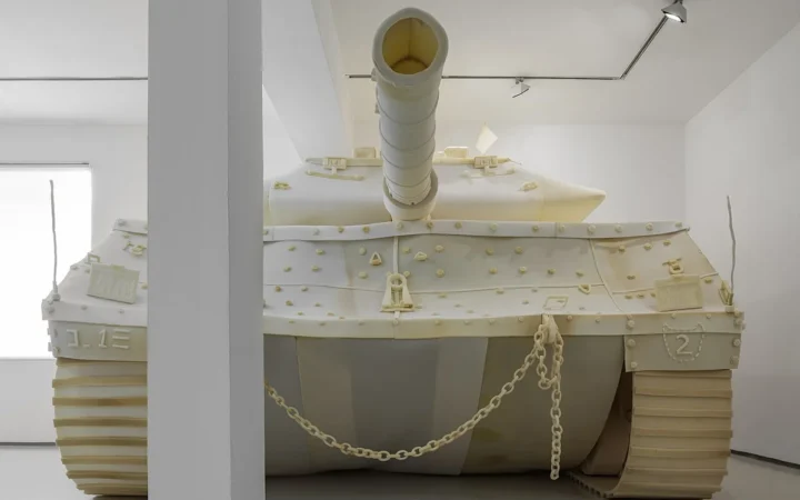 Cum Se Transformă Arta și Creația Artistică în România: Noi Tendințe și Inovații