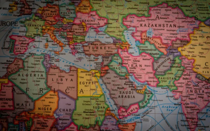 Negocieri secrete între Iran și SUA: Diplomație intensă dincolo de ochii publicului