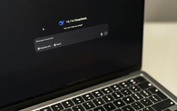 OpenClaw: Cum îți poate transforma AI-ul toate chaturile în asistenți personali și ce riscuri de securitate implică