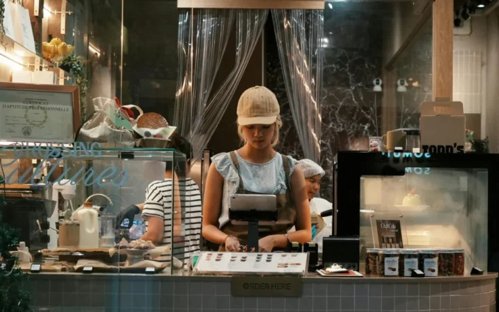 Joia Mare, ziua în care suedezii iau cu asalt supermarketurile pentru cumpărăturile de Paște