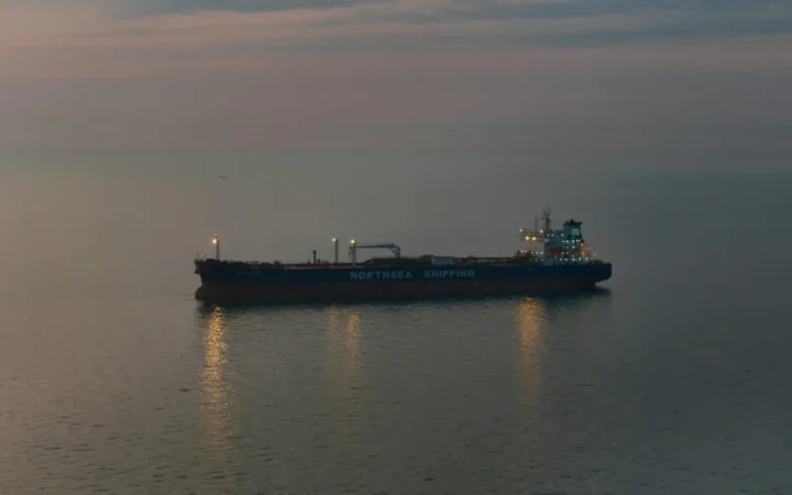 Statele Unite interceptează în Pacific petrolier iranian sancționat, suspectat de contrabandă cu petrol