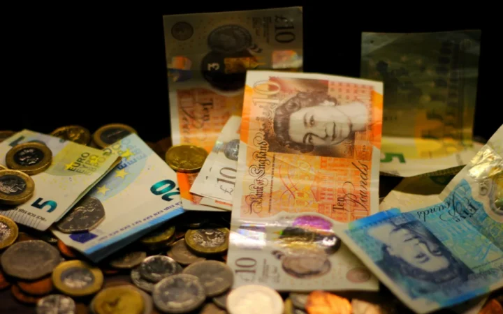 Alocațiile pentru copii cresc cu 13,8% de la 1 ianuarie 2024: Ce trebuie să știe părinții