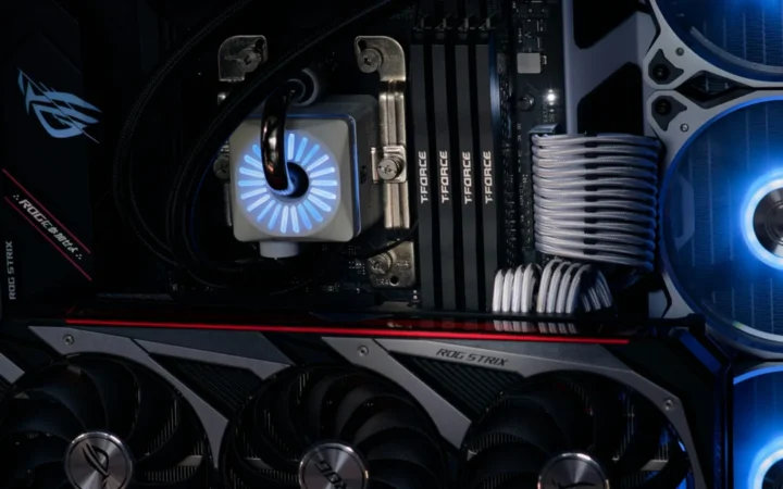 Corsair lansează memorie DDR5 cu cipuri CXMT fabricate în China, marcând o premieră pe piața globală
