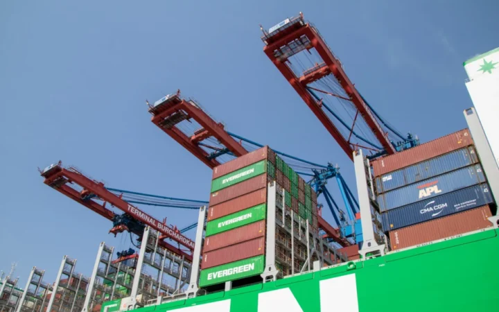 China răspunde dur: giganți europeni loviți de noile sancțiuni ale Beijingului